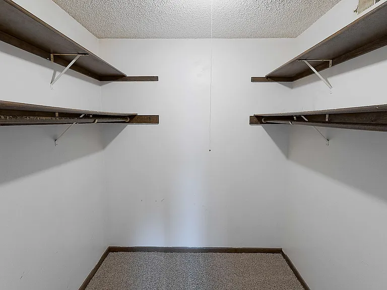 945 S 12th St #6 — Photo 12