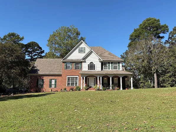 2 Richland Hills Dr, Conway, AR 72034