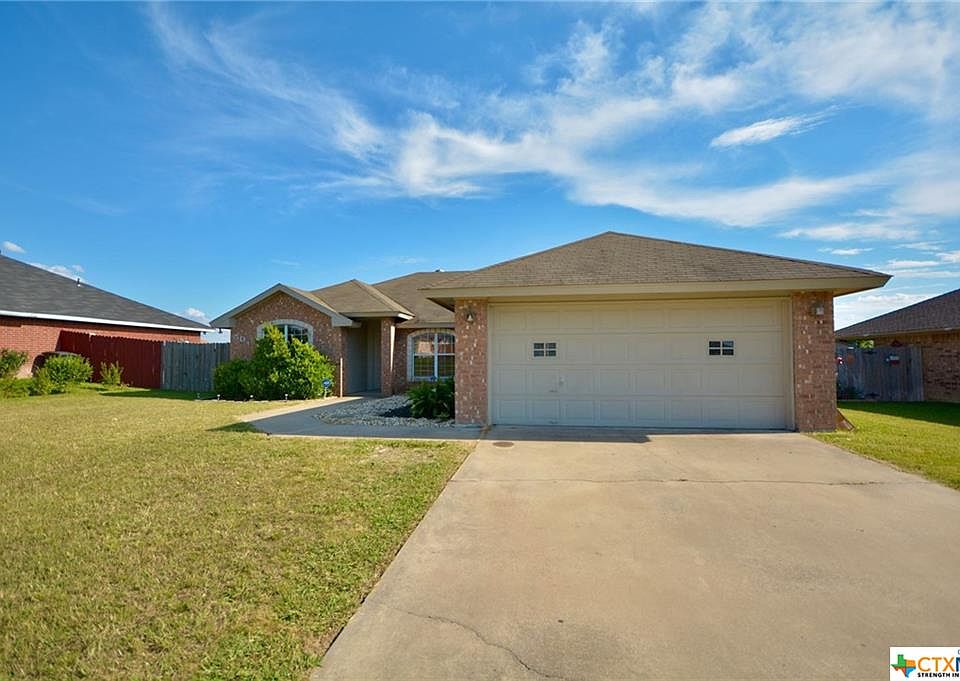1st image of 504 Osman Dr