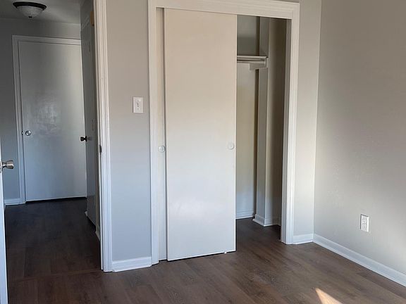 3rd image of 108 W Washington St #3
