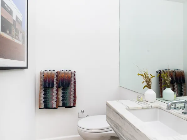 200 East 62nd Street image 13 of 20