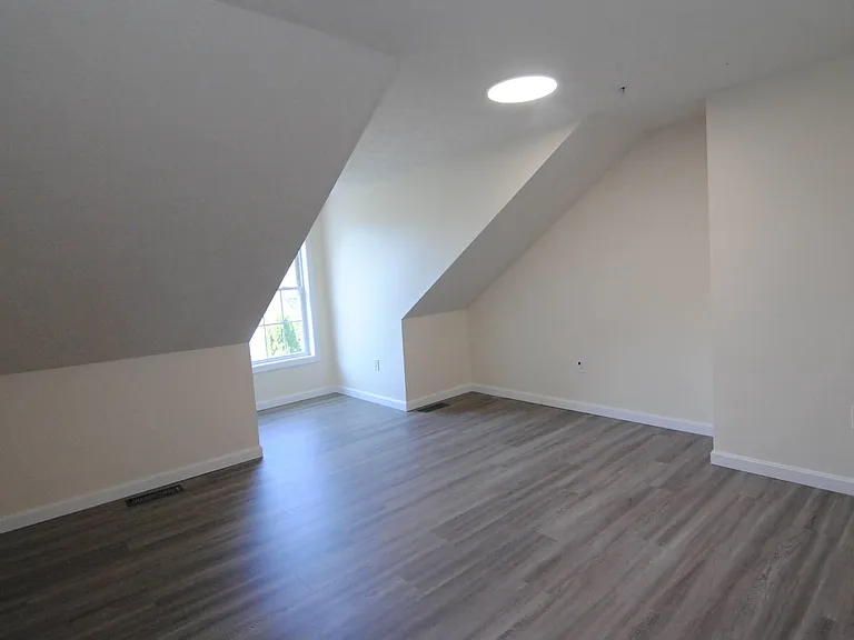 68 Georgetown Dr — Photo 28