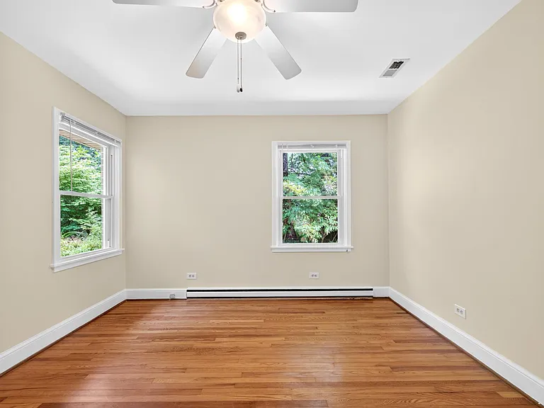 1272 Rio Rd E — Photo 14