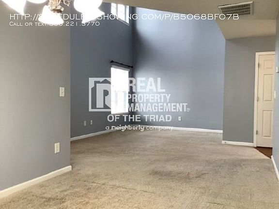 2nd image of 4443 River Forest Ln