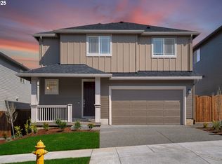 7864 NW Eleanor Ave, Portland, OR 97229