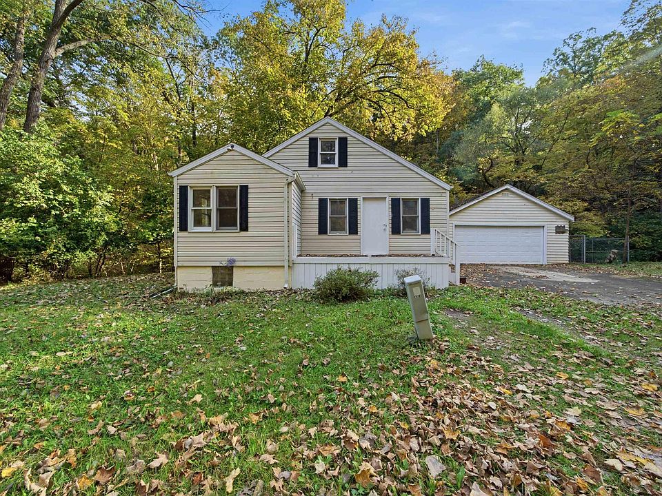1st image of 801 Fahey Hollow Rd