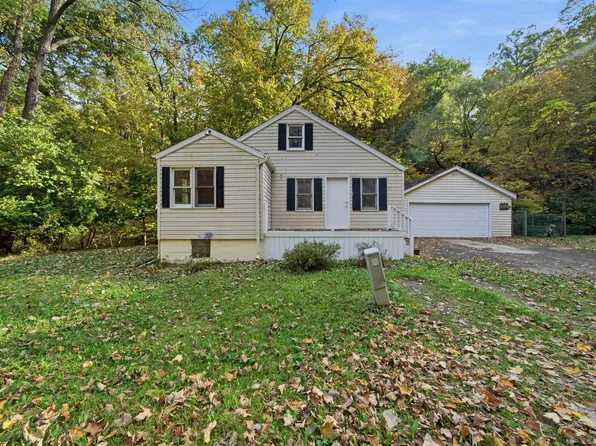 801 Fahey Hollow Rd, East Peoria, IL 61611