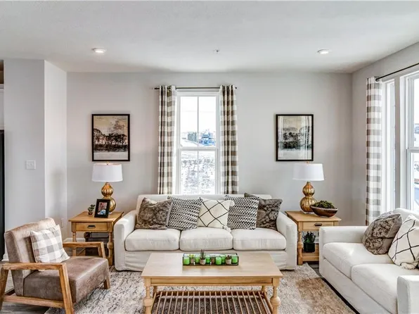 2692D Azalea Garden Rd, Norfolk, VA 23513