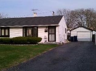 8827 S Kolin Ave, Hometown, IL