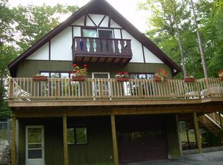 867 E Arbutus Lake Rd, Traverse City, MI 49696