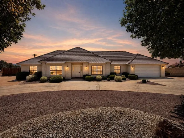 14890 Apple Valley Rd, Apple Valley, CA 92307