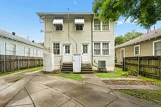 4 bed, 2.0 bath, 1663 sqft, $3,300 — Photo 2
