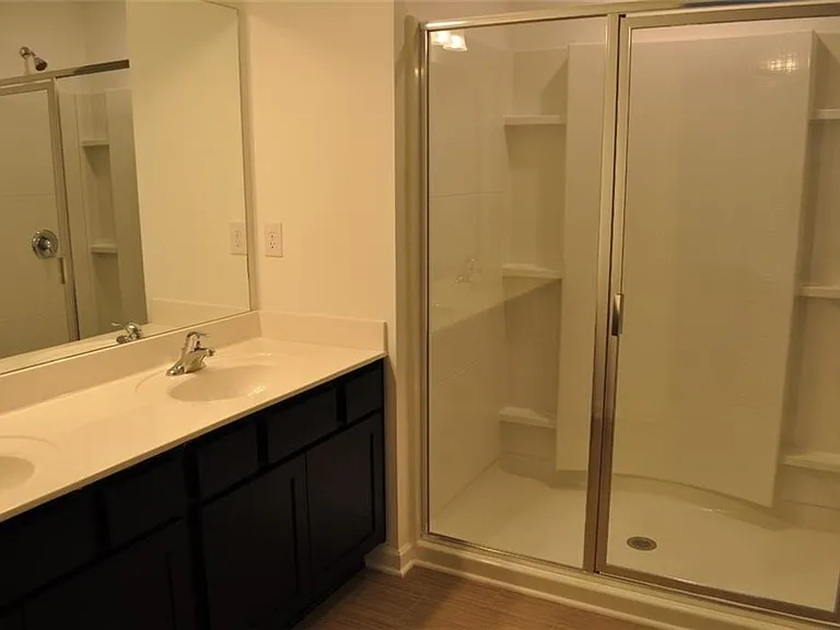 5745 Thornton Dr — Photo 17