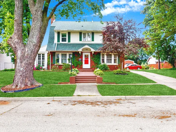 186 N Du Bois Ave, Elgin, IL 60123