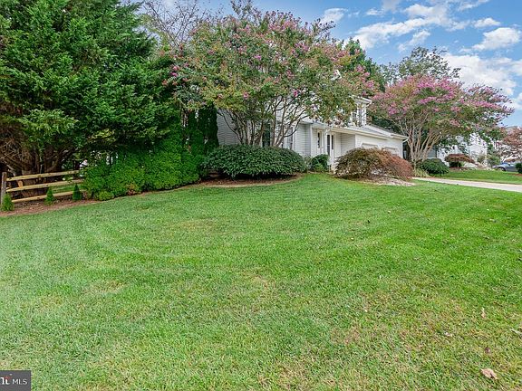 4th image of 1500 Fountain Glen Dr