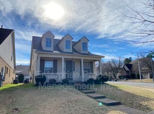 8675 Rogers Park Ave, Cordova, TN 38016