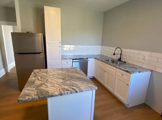 1040 Cleveland Ave, Columbus, OH 43201