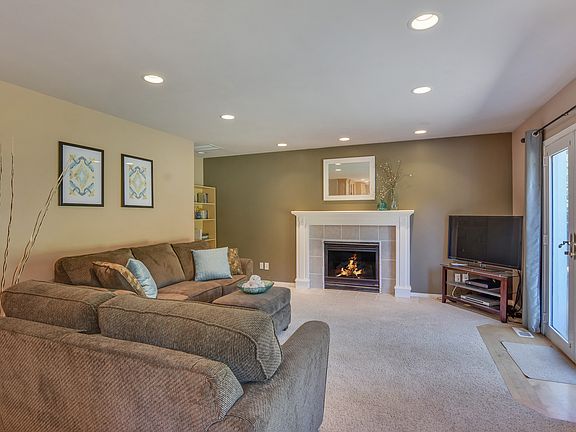 4th image of 25901 115th Street Ct E
