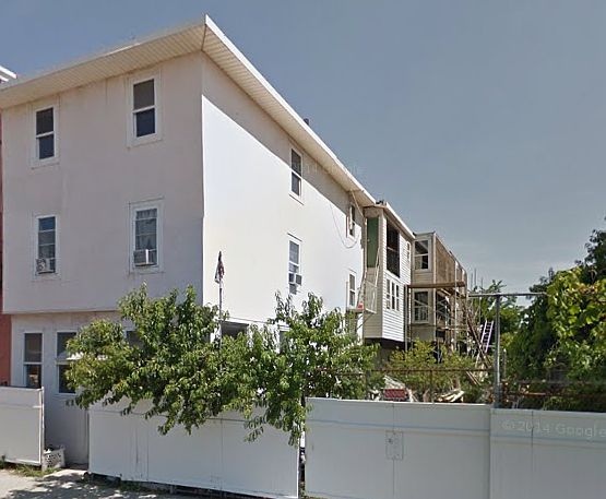 2nd image of 17 Cottage St