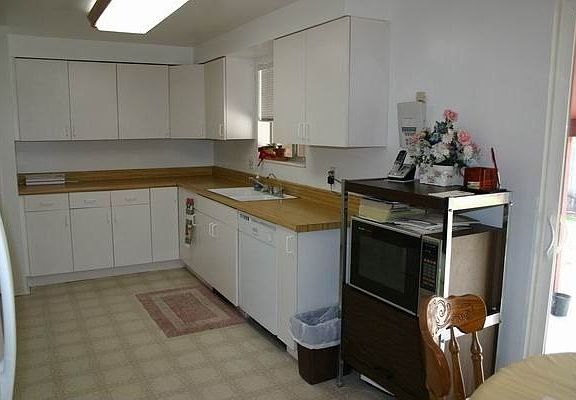4th image of 4715 W Palmer Dr