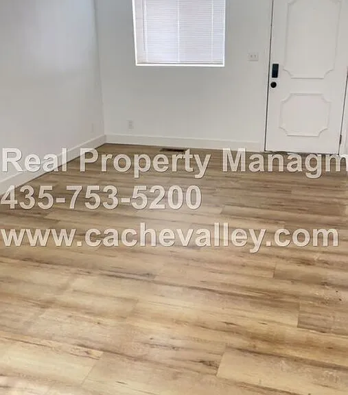 551 Dee Ave #1 — Photo 1