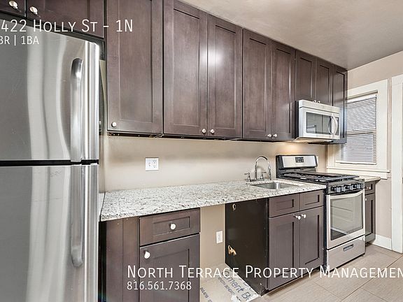 2nd image of 4422 Holly St APT 1N