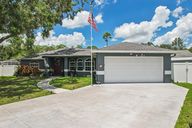 Eagle Blvd-S2507-003.jpg