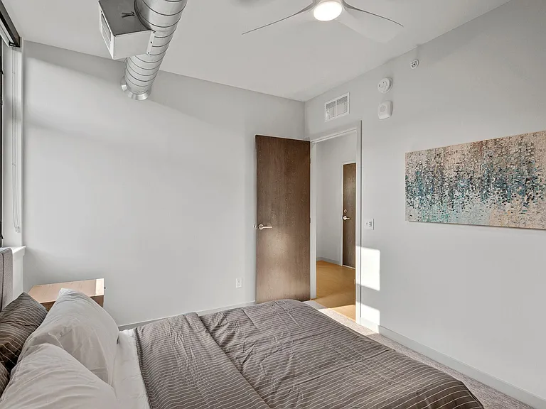 1515 Marshall Ave — Photo 23
