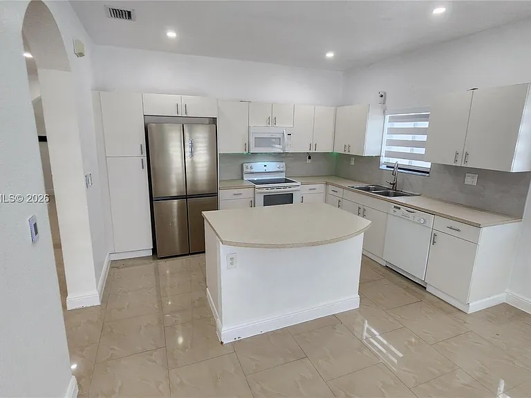 10752 SW 228th Ter — Photo 23