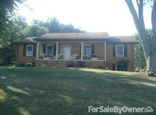 22594 Green Spring Rd, Abingdon, VA 24211