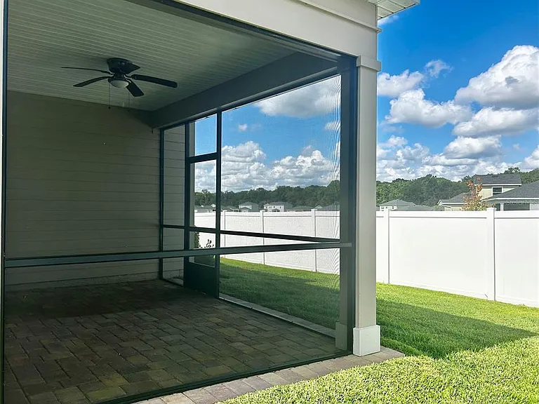 4530 NW 14th Loop — Photo 9