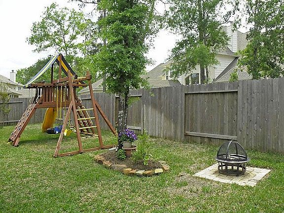 3rd image of 28311 Lauren Cove Ln