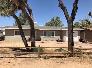 7542 Shawnee Trl, Yucca Valley, CA 92284