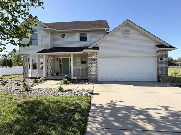 5695 Mesa Ct, Terre Haute, IN 47805