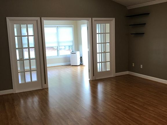 Family Room & Sun Room