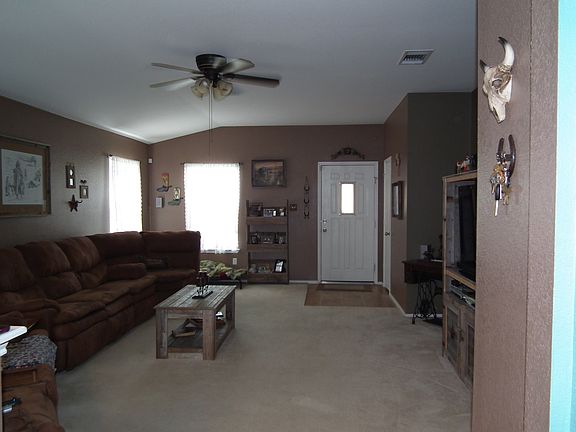 3rd image of 220 Mossy Rock Dr