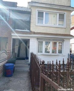 92-24 175th Street, Jamaica, NY, 11433