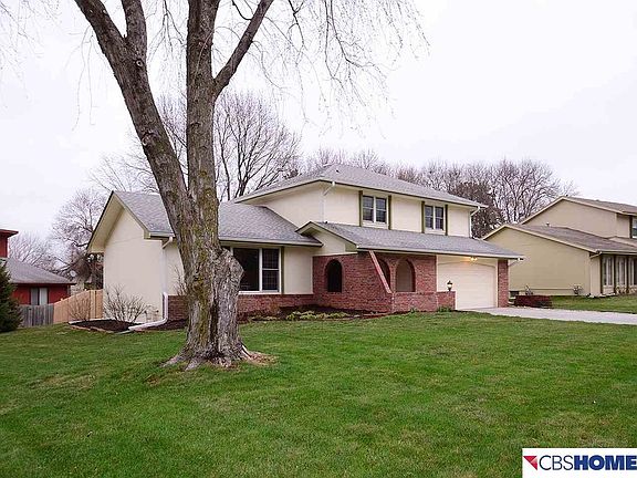 2nd image of 15001 Eureux Cir