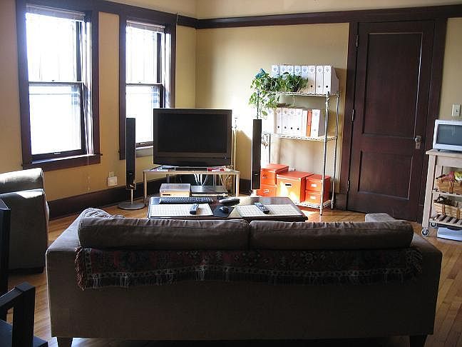 1st image of 1583 Selby Ave #3