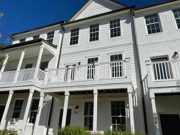 240 Town Center Dr, Oxford, MS 38655