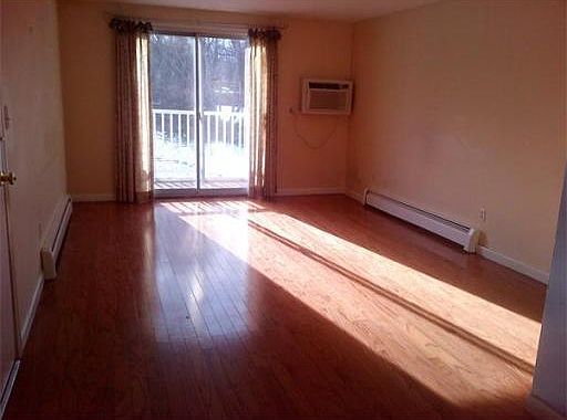 3rd image of 1 Brown Ave APT 3-96