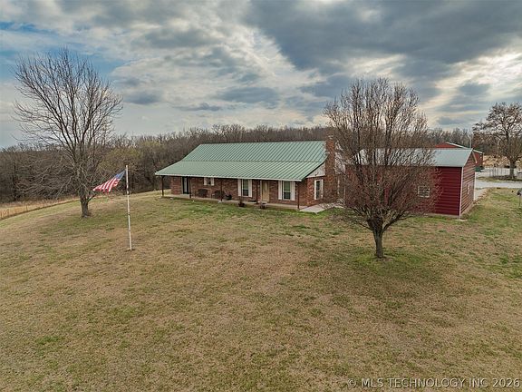 2nd image of 432759 E 290th Rd