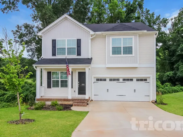 608 Millsgate Cir, Boiling Springs, SC 29316