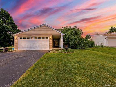 1725 Windingway Dr, Wixom, MI, 48393