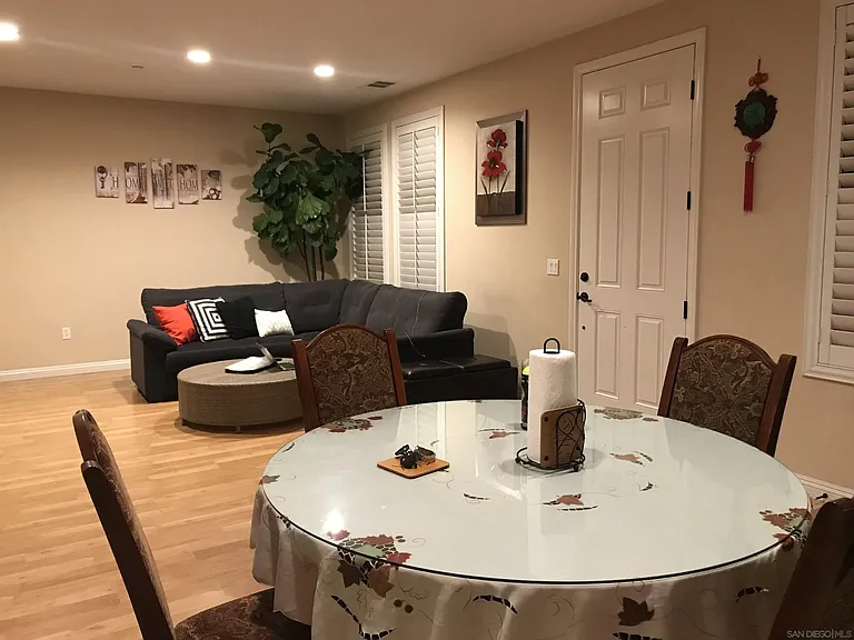 10637 Golden Willow Trl — Photo 14
