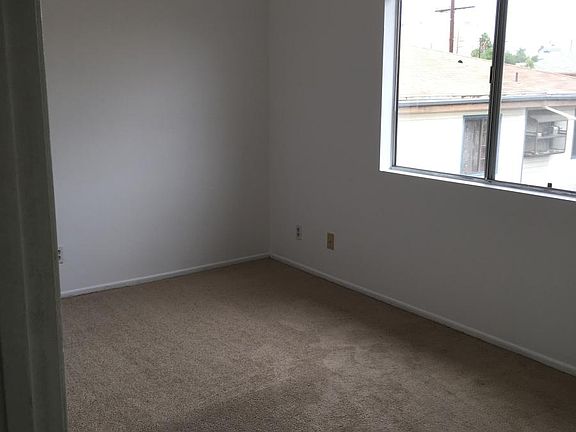 5th image of 123 N 5th St APT C