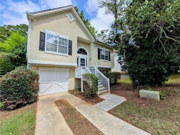 5827 Highgrove Dr, Atlanta, GA 30349