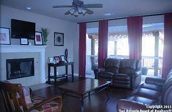 3rd image of 3327 Brooktree Ct