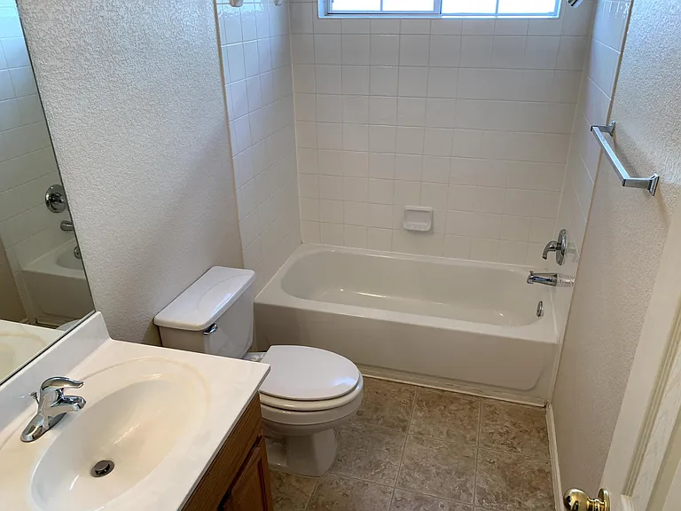 10705 Beard Ave — Photo 20
