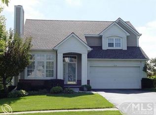 4820 New Haven Dr, Howell, MI 48843